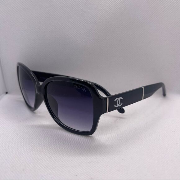 Chanel Women’s Oversized Polarized Square CC Monogram Sunglasses - Picture 10 of 13